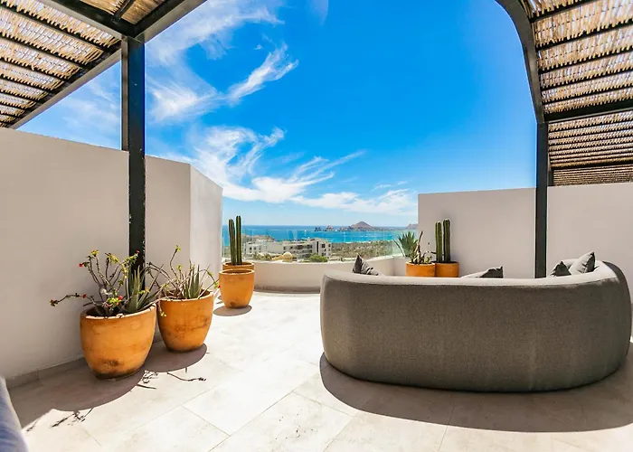 Of Tezal | 3br Arch Views, Pools, Sleeps 8