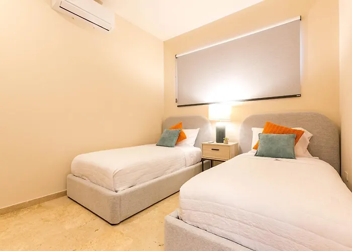 Of Tezal | 3br Arch Views, Pools, Sleeps 8 Holiday home *