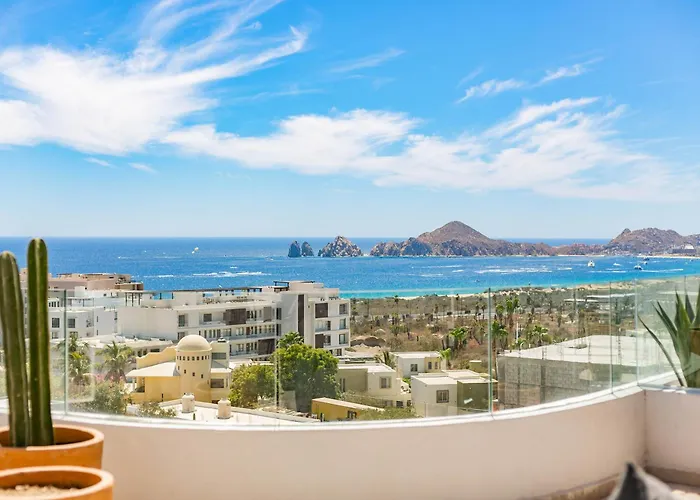 Of Tezal | 3br Arch Views, Pools, Sleeps 8 Holiday home Cabo San Lucas